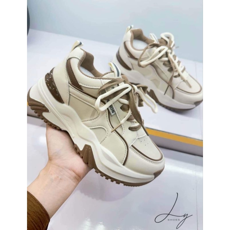 Giầy thể thao nữ cao cấp siêu nhẹ 5 phân cao cấp chữ N