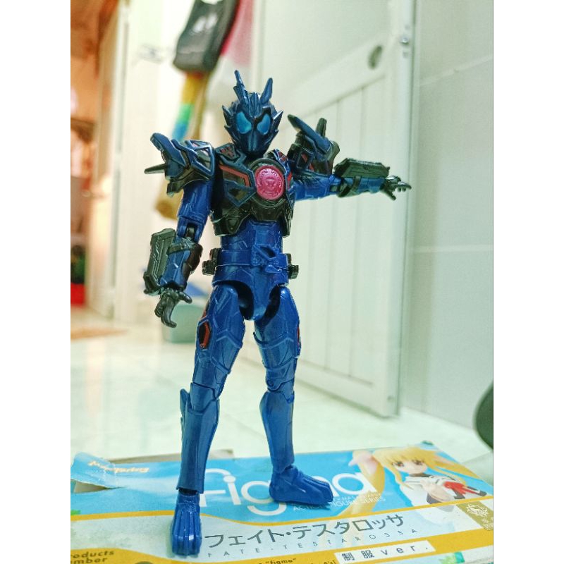 Mô hình nhân vật RKF Kamen Rider
