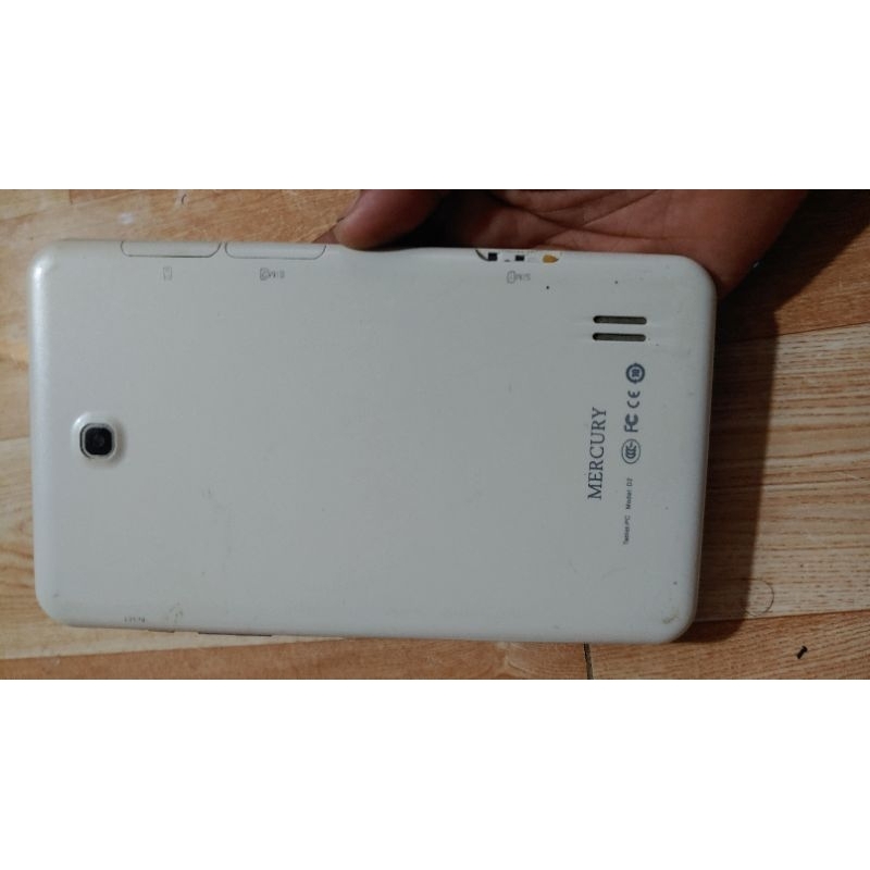 Máy tính bảng sạc im re