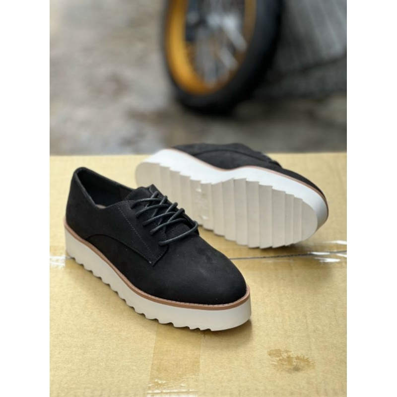 Giày Auth New Look Oxford đế độn size 38 like new, thanh lý giày oxford đế cao nữ