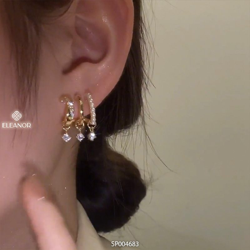 Bông tai nữ chuôi bạc 925 Eleanor Accessories đính đá ngọc trai nhân tạo phụ kiện trang sức dáng cong ba vòng