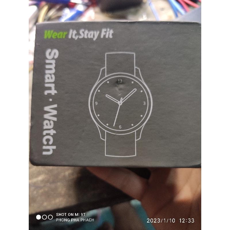 Đồng hồ thông minh  pin chờ hơn 20 ngày