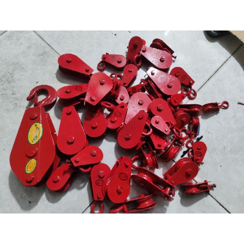 ròng rọc sắt chịu tải 500kg đến 3 tấn