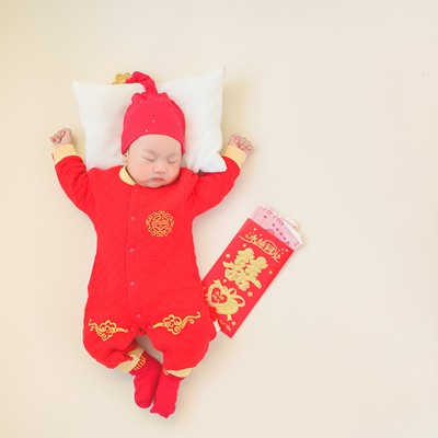 Body trần bông sắc đỏ diện Tết KÈM MŨ LEN  VÀ TẤT cho bé