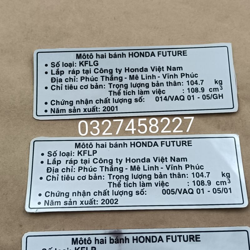 Tem thông số, năm sản xuất xe FUTURE 1. gắp càng gấp
