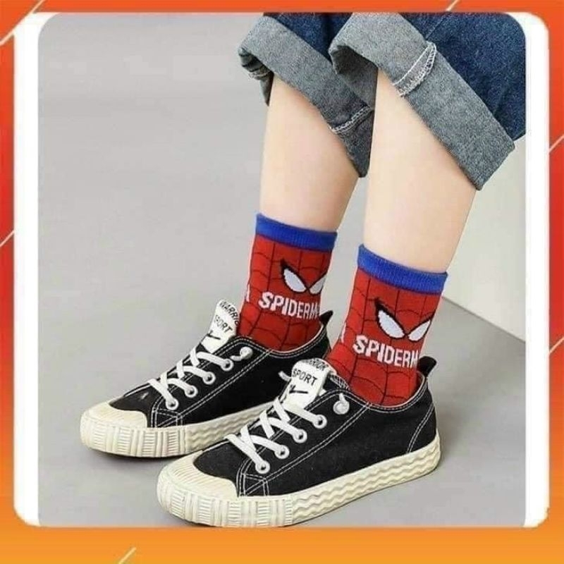 Tất chân siêu nhân