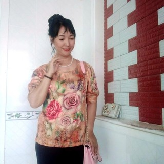 Áo trung niên nữ Lụa Latin cao cấp, size từ 53 đến 68 kg