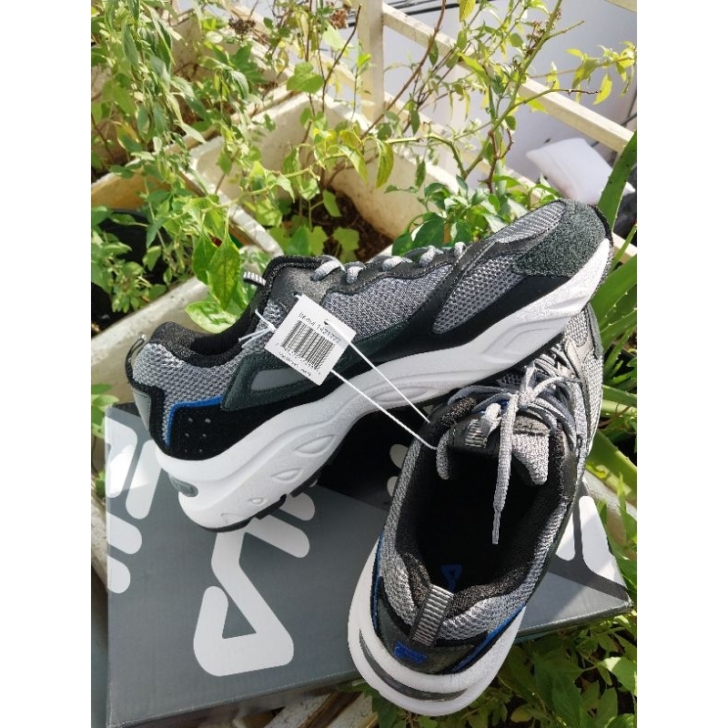 Giày FILa chính hãng size 47