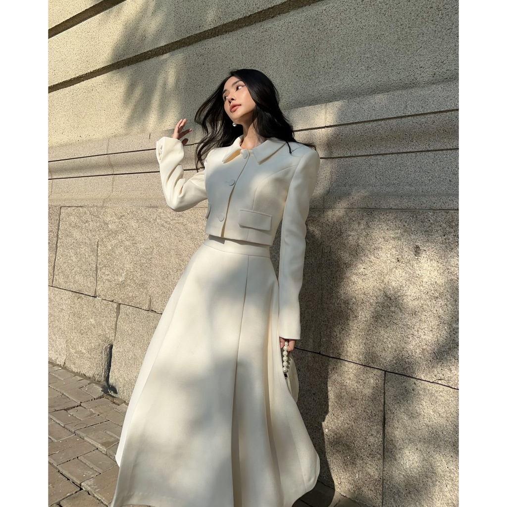 Set Creamy mini blazer và chân váy A dáng dài HUONG BOUTIQUE HBVEST230