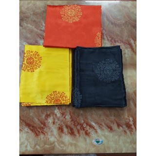 Áo thọ đỏ, vàng, đen (chữ thọ in)