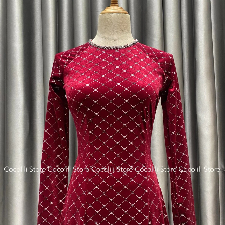 Áo Dài Cách Tân Nhung Kim Cương Nữ Cổ Tròn Đẹp