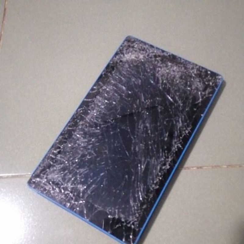 MTB lenovo bể kính