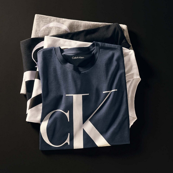 Áo Calvin Klein Monogram Crewneck chính hãng