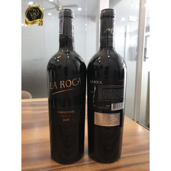 Vang Chi Lê La roca reserva Carmenere