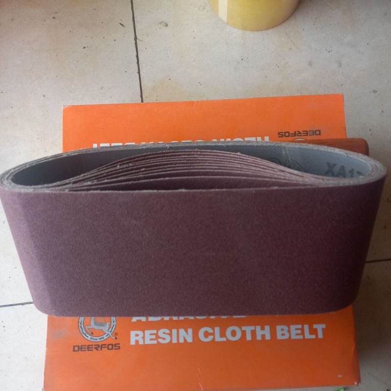 Giấy nhám vòng XA 177 (4×24)