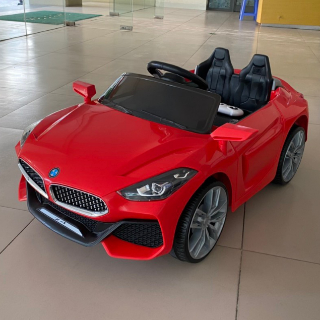 Ô Tô Điện BMW Z4 Cho Bé Tự Lái Và Điều Khiển Xa 2 Động Cơ: Đỏ-Trắng-Cam
