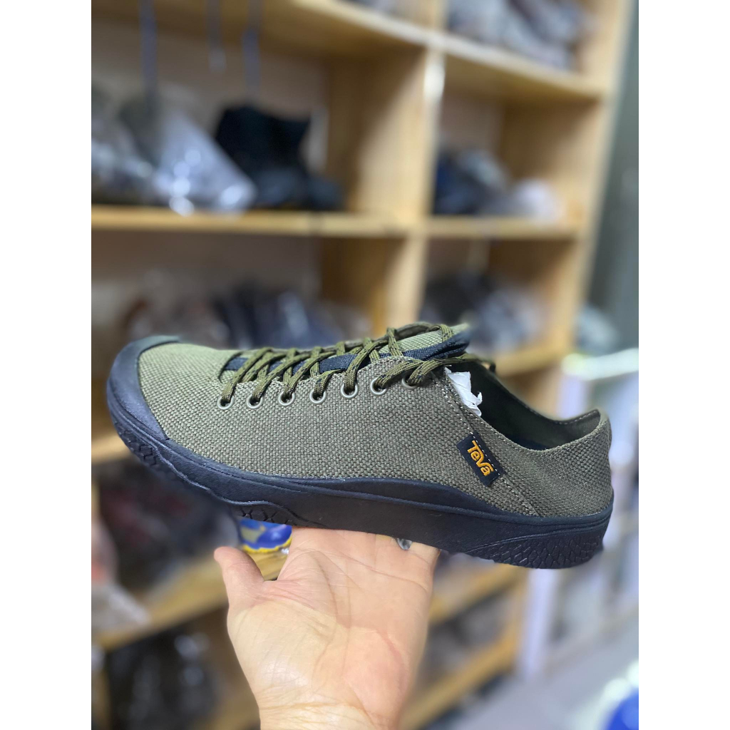 Giày Teva Terra Canyon Sneakers.