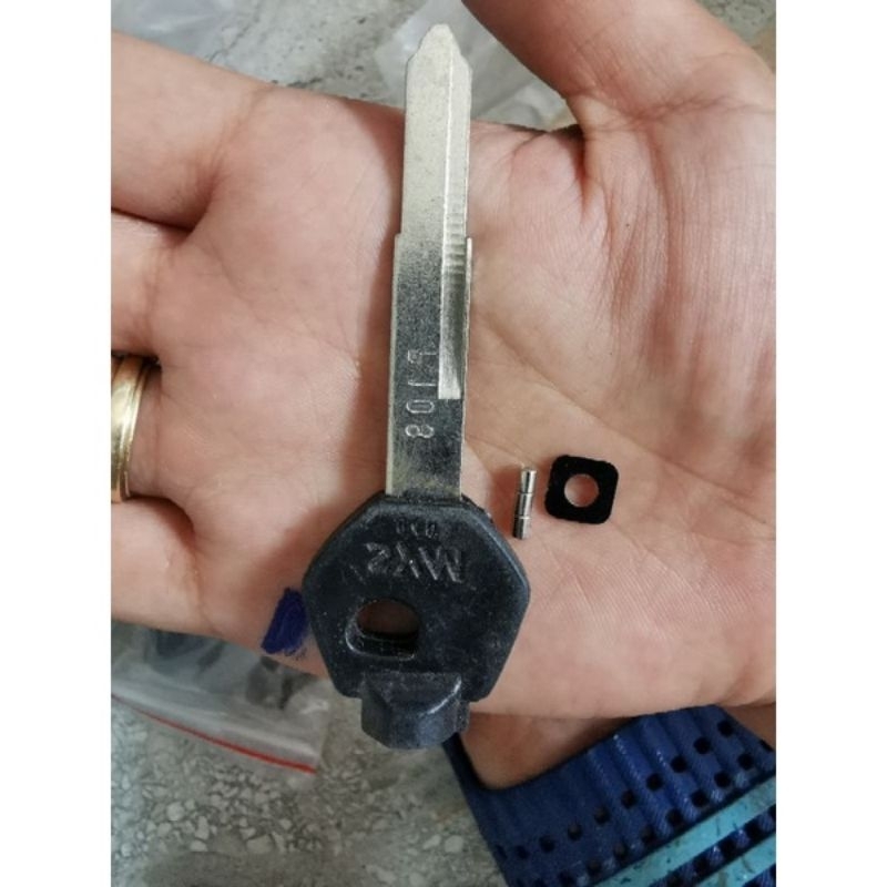 Phôi chìa khoá xe SYM từ dài
