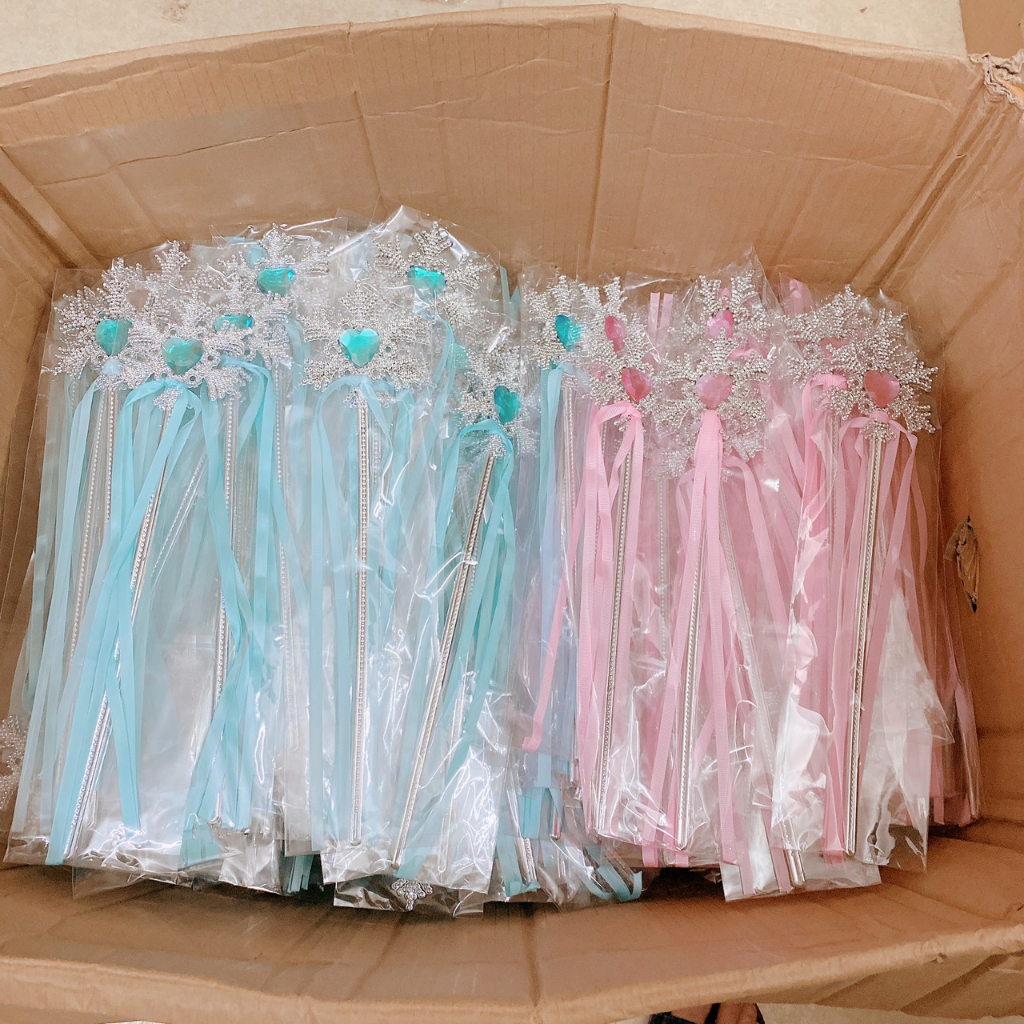 BỘ PHỤ KIỆN CÔNG CHÚA ELSA 4 MÓN. PHỤ KIỆN ELSA XANH - HỒNG