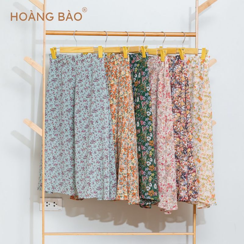 Chân váy hoa nhí, chữ A ,dáng dài, cạp khoá ôm khít , cao cấp, vải Hàn quốc.
