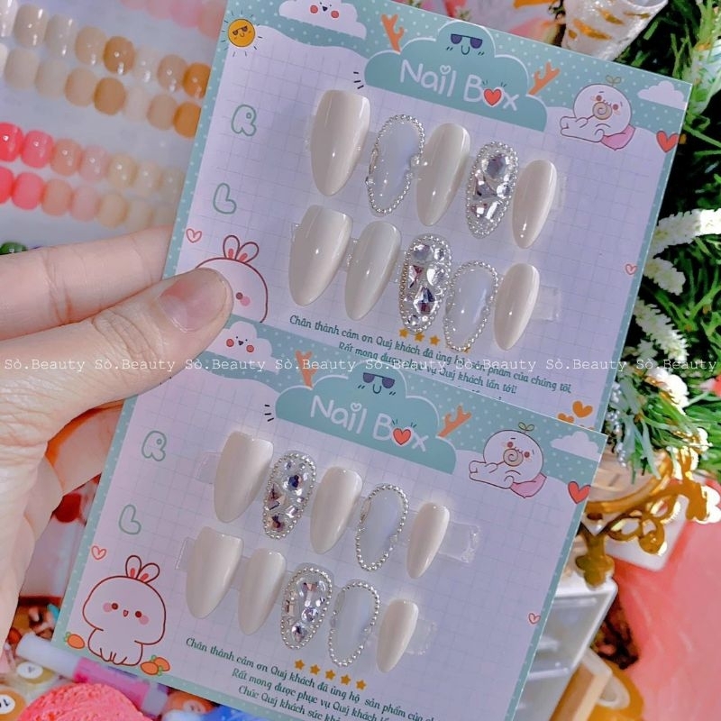Nailbox thiết kế bling bling ✨