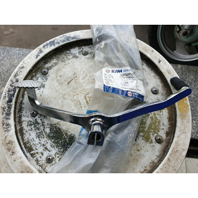 Cần sang số xe SYM Magic100