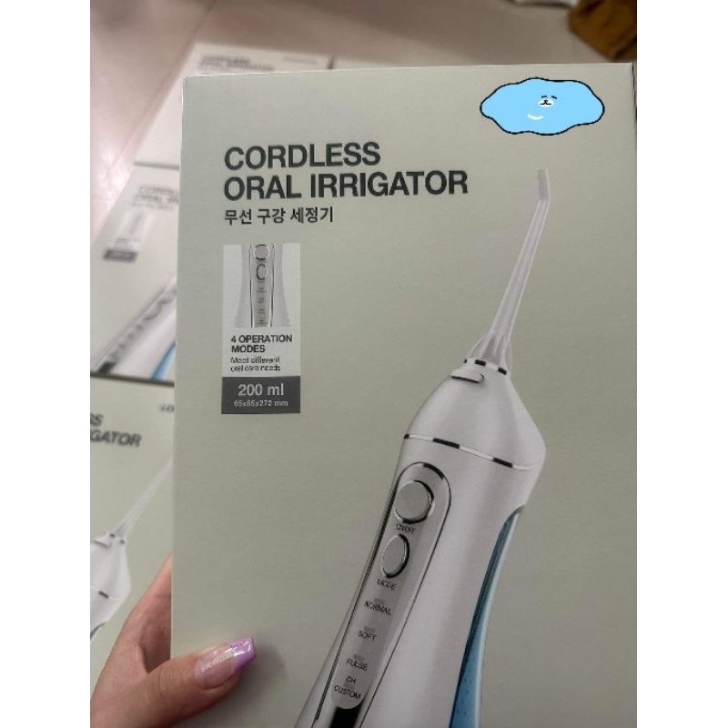 Máy tăm nước không dây Lock & Lock