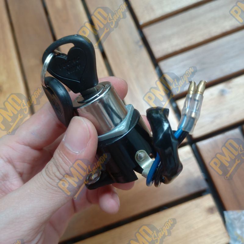 Khoá máy cub c50, 78, dame chìa dẹp  hiệu Vương Miện