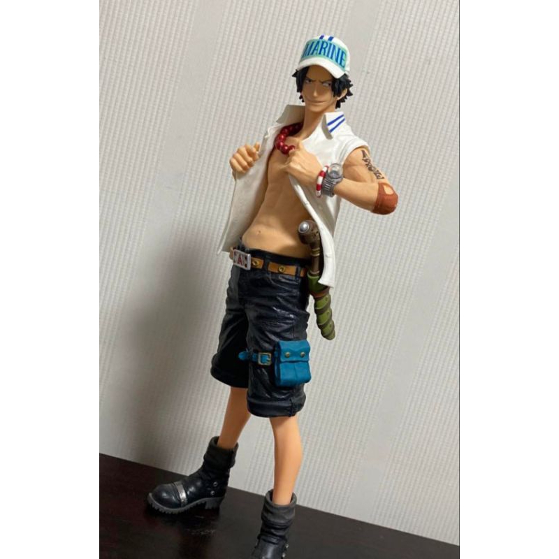 Mô hình One Piece - Ace mặc áo Hải quân chính hãng