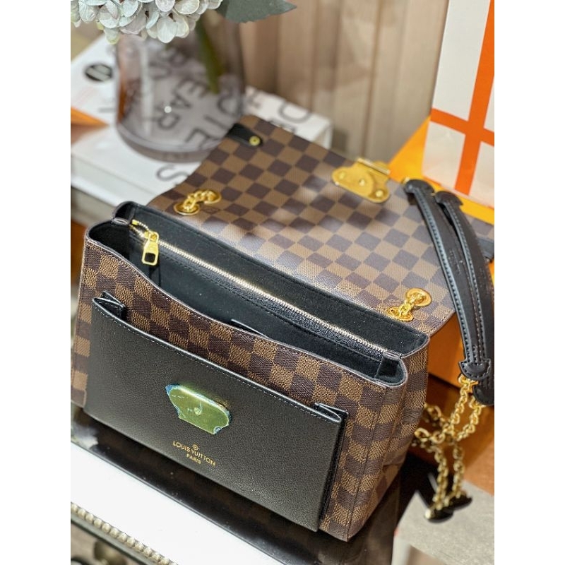 Túi xách nữ cao cấp LV VAVIN sz25cm ô nâu 3 màu (trắng, đỏ, đen)lót da lộn fullbox nam châm xịn sò