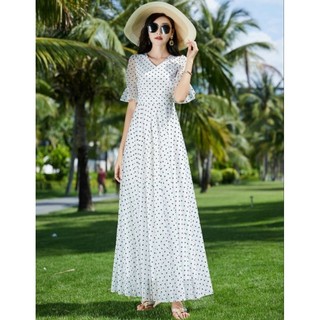 ĐẦM XÒE BI NỀN TRẮNG