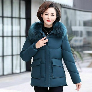 Áo khoác phao cổ lông cho nữ trung niên