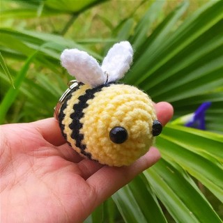 Móc khoá chú ong vàng Bee bằng len handmade