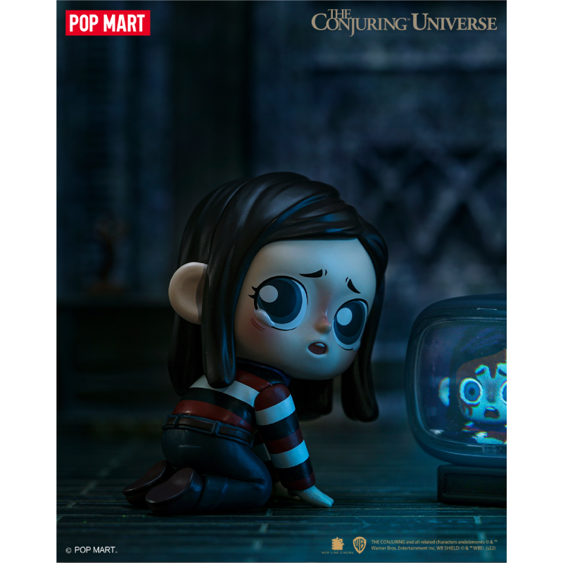 Mô Hình Đồ Chơi POP MART Nhân Vật Vũ Trụ The Conjuring 6941848200983 - Giao Hàng Ngẫu Nhiên