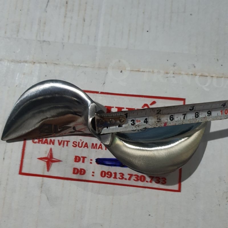 chân vịt inox ab 2 cánh 5.0 và 5.5 mủi nhọn loại bóng gương  cam kết như hình giá sỉ