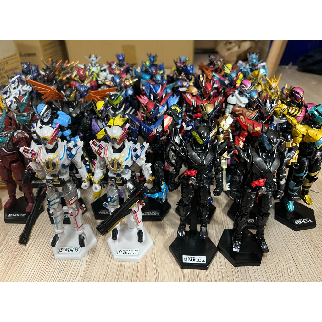 Mô hình SODO dòng Build Chính Hãng Bandai Kamen Rider Build Hazard Evol Blood Stark Đã lắp sẵn lên decal có action base
