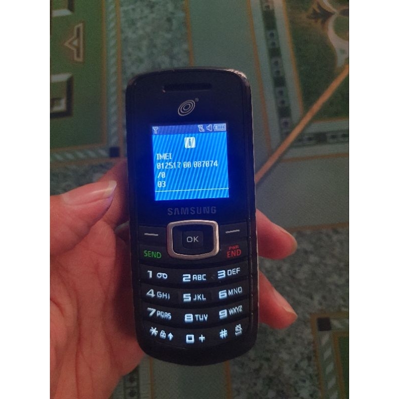 Điện thoại Samsung Sgh T105 nguyên zin đẹp, chưa unlock