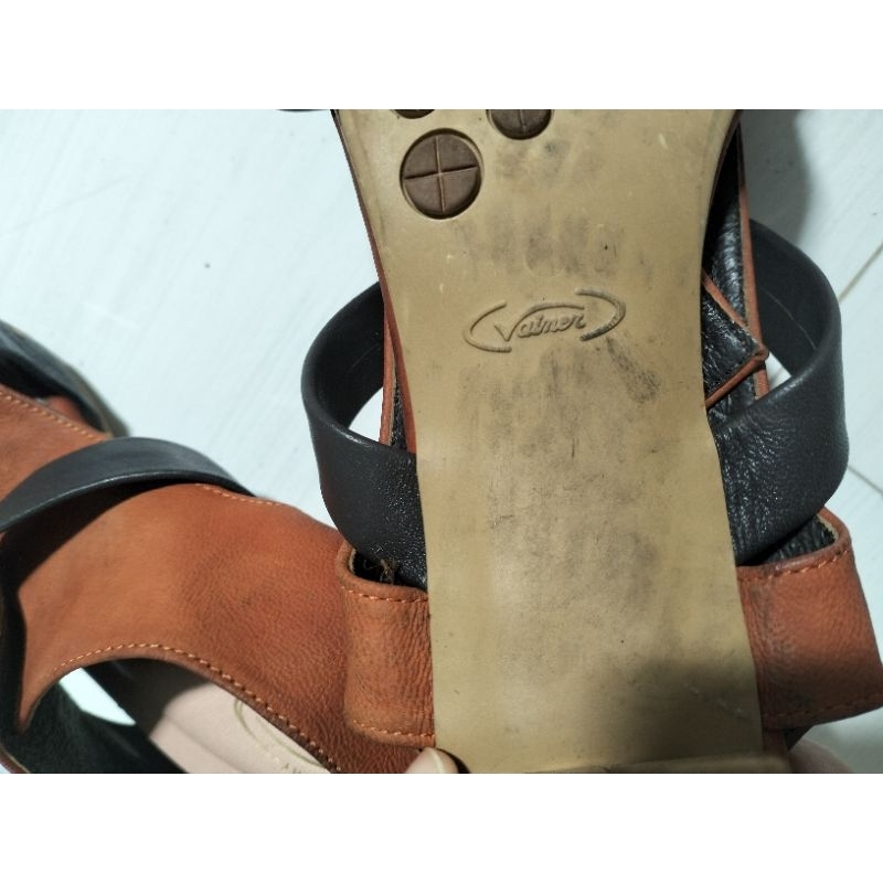 Thanh lý giày Vainer