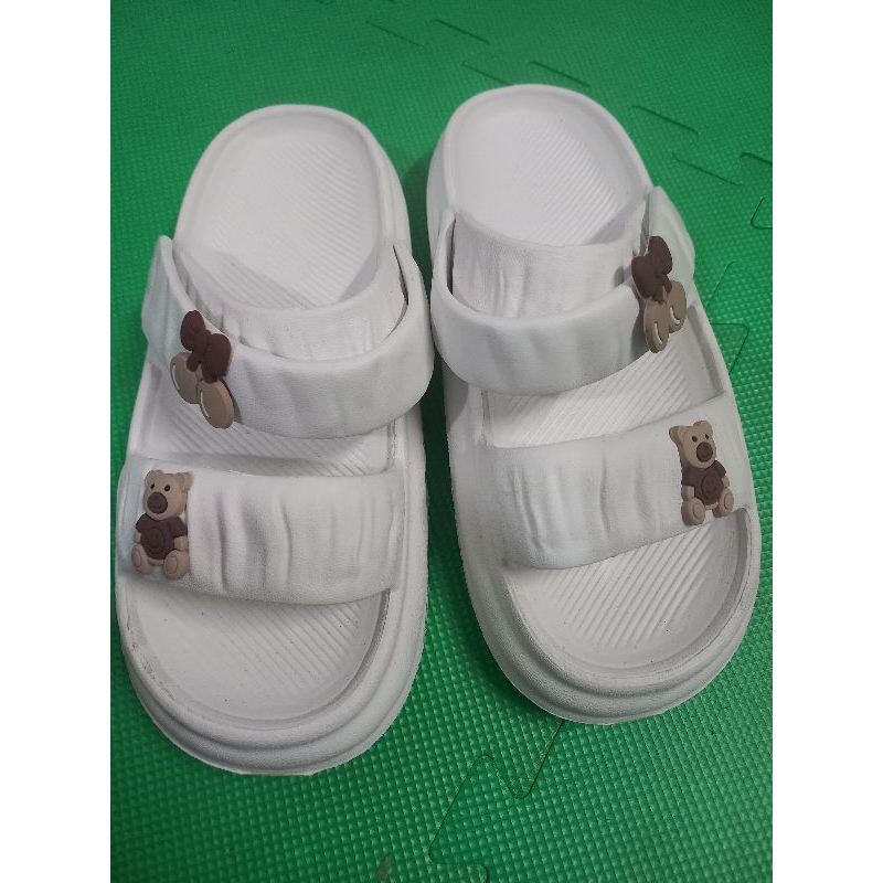 DÉP SANDAL NỮ, QUAI HẬU BÁNH MÌ  HÌNH GẤU - SƠ RI DỄ THƯƠNG ĐI HỌC SIÊU KUTE. 2023