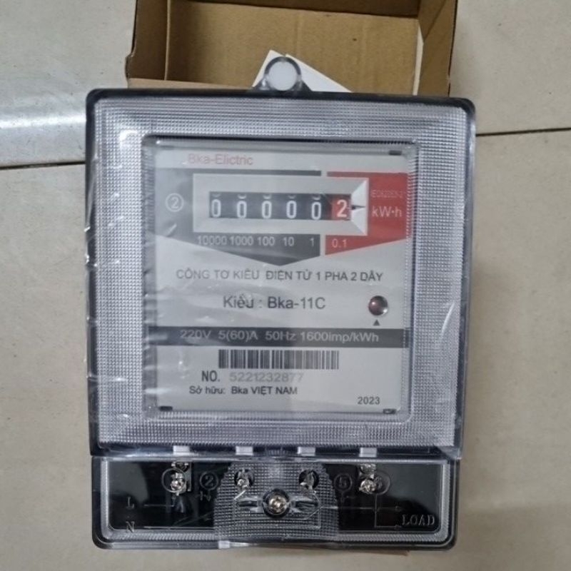 Công tơ kiểu điện tử 1 pha 2 dây 60A Bka- 11c( chính xác)