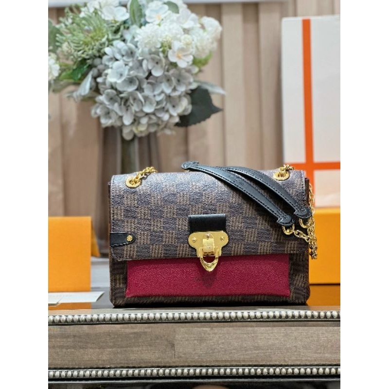 Túi xách nữ cao cấp LV VAVIN sz25cm ô nâu 3 màu (trắng, đỏ, đen)lót da lộn fullbox nam châm xịn sò