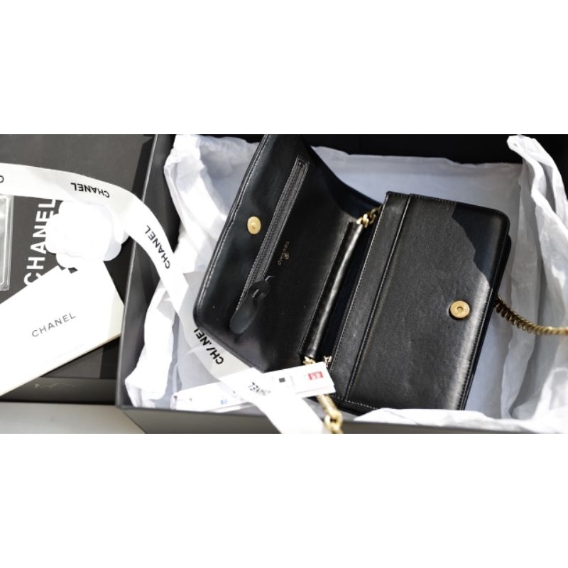 Túi xách nữ C.N WocBoy sz19cm tag vàng hàng siêu đẹp nét dã man fullbox nam châm