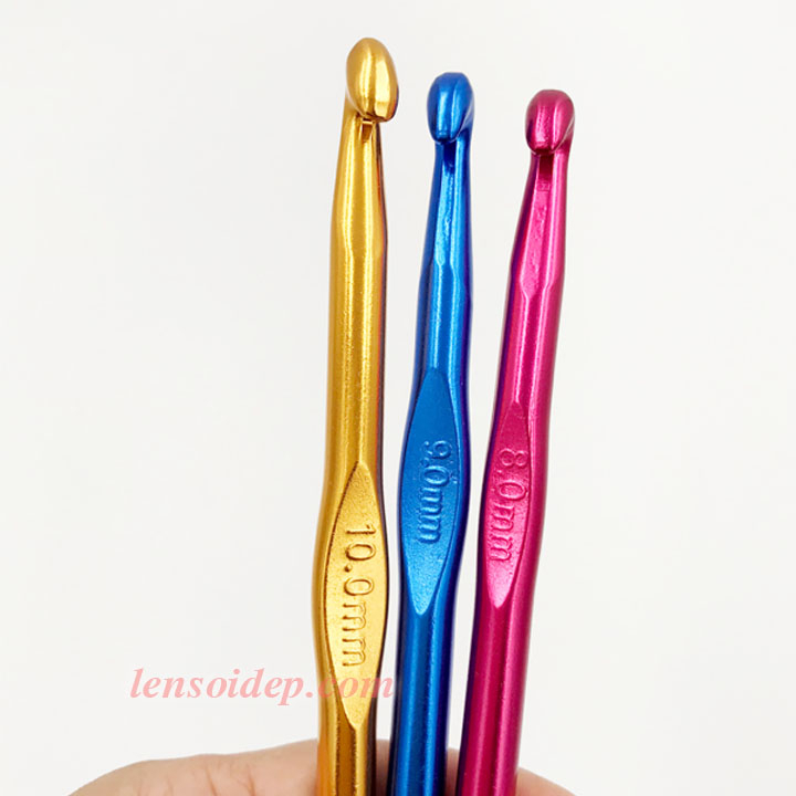 Kim Móc Len Một Đầu