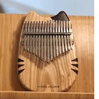Đàn kalimba 17 phím mèo myron 17 phím gỗ nguyên khối cao cấp LEON-AT001
