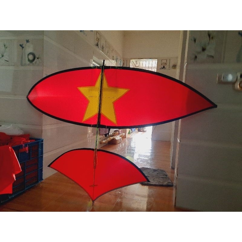 Diều 2m lắp ghép sao vàng tặng dây 150m Có Bảo Hành