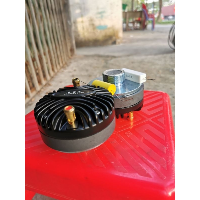 treble 350 nắp nhôm hay hơn nắp nhựa giá 1 cái 229k Màn titan siêu bền