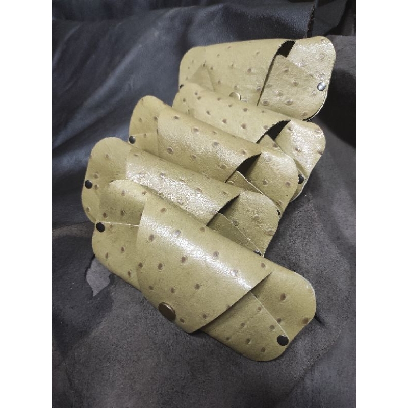 Thanh lý bao da đựng kính cầm tay da thật chỉ 25k/c