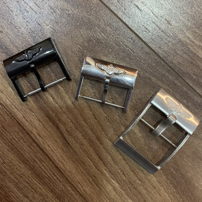 Khóa đồng hồ Breitling