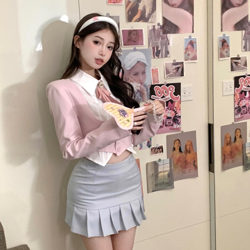 Set bộ tiểu thư màu hồng pastel và chân váy xếp ly lưng cao phong cách preppy ngọt ngào