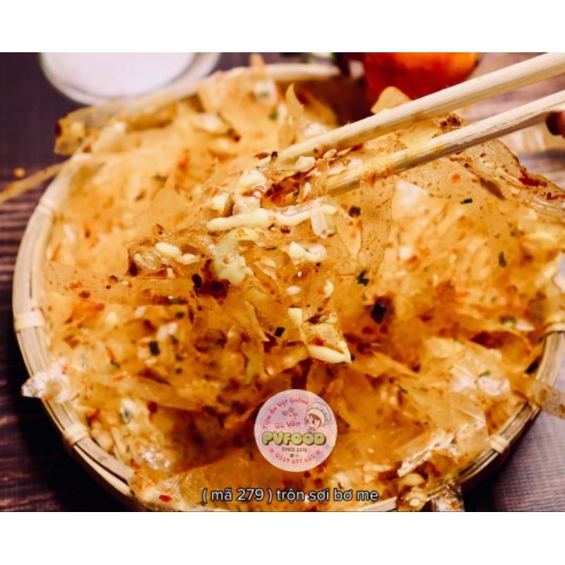 Bánh Tráng Trộn Sợi Bơ Me Kèm Đũa